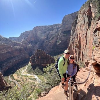 Angel's Landing - Hiking Near Me - Springdale, Utah