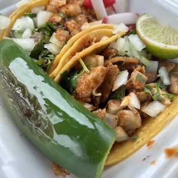 Tacos El Rey - Food Trucks Near Me - Rancho Cordova, California Tacos El Rey - Food Trucks Near Me - Rancho Cordova, California