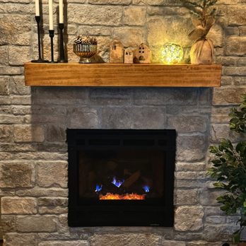 Sound Brickworks - Sculpted Ashlar Veneer Fireplace Installation - Masonry/Concrete Near Me