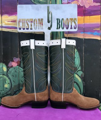 bg custom boots
