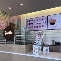 Sprinkles - Wow- it's been awhile... whole new setup hee.