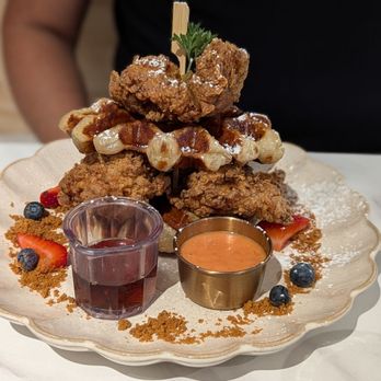 Taste & Glory - Chicken Crouffle - Breakfast & Brunch Near Me - San Mateo, California