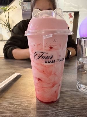 Four Diamonds by null