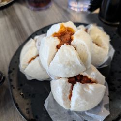 Bee Dumpling - J4 bbq pork bun