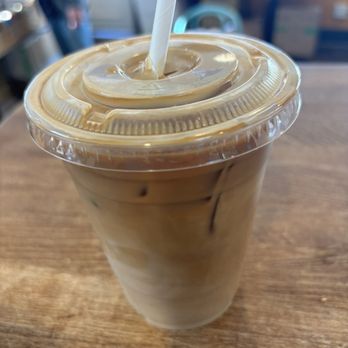 L'acajou Bakery & Cafe - Bakeries Near Me - Oakland, California L'acajou Bakery & Cafe - Bakeries Near Me - Oakland, California