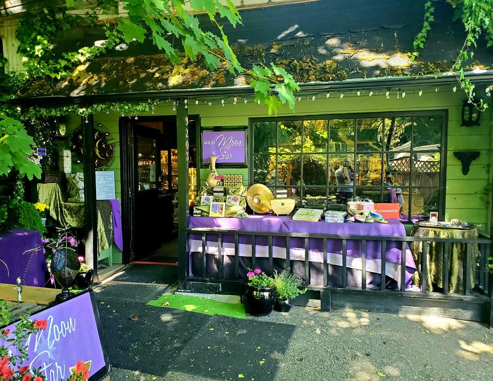 FORT LANGLEY VILLAGE FARMERS’ MARKET Updated July 2024 83 Photos 9025 Glover Road, Fort