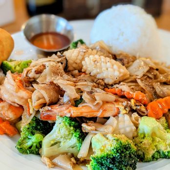 Thai Thai - 74 Photos 27 Reviews - Thai - 150 12th Ave Hanford Ca - Restaurant Reviews - Phone Number