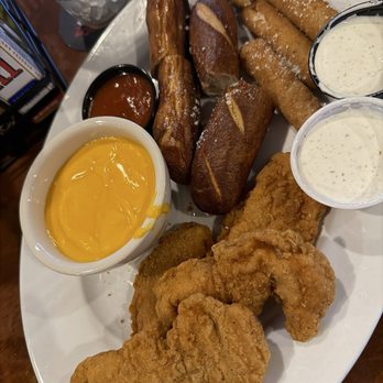 Floodz Grill - Appetizer platter - Mediterranean Near Me - Clinton Township, Michigan Floodz Grill - Appetizer platter - Mediterranean Near Me - Clinton Township, Michigan