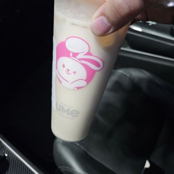 Ume Tea - Large Jasmine Milk Tea - Bubble Tea Near Me - North Hollywood, California Ume Tea - Large Jasmine Milk Tea - Bubble Tea Near Me - North Hollywood, California