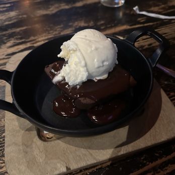 Bludso's BBQ - Double Chocolate Brownie with Chocolate Ganache - Barbeque Near Me - Los Angeles, California Bludso's BBQ - Double Chocolate Brownie with Chocolate Ganache - Barbeque Near Me - Los Angeles, California