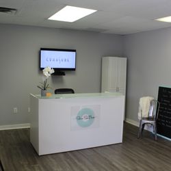 Skin So Bare Laser Center - Front desk