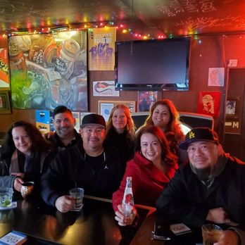 Streamline Tavern - Dive Bars Near Me - Seattle, Washington