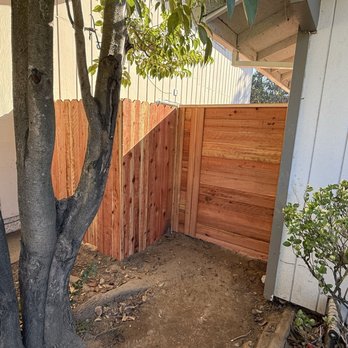 Build Rite Construction - Front gate 2 outside - Fences & Gates Near Me - Elk Grove, California