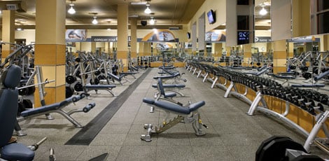 24 Hour Fitness by null
