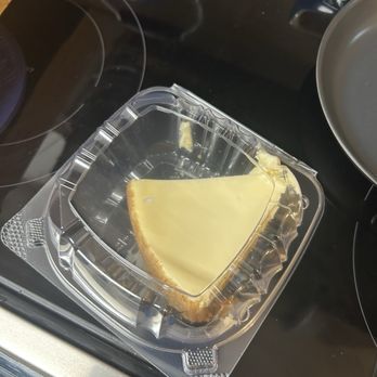 Fonzie's Pizza Shop - Homemade cheesecake - Pizza Near Me - Orlando, Florida