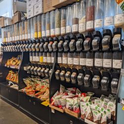 City Avenue Market - City Avenue Market, New Westminster