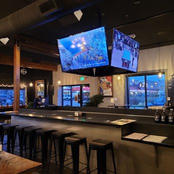 Zeeks Pizza - Bar area - Pizza Near Me - Bellingham, Washington Zeeks Pizza - Bar area - Pizza Near Me - Bellingham, Washington