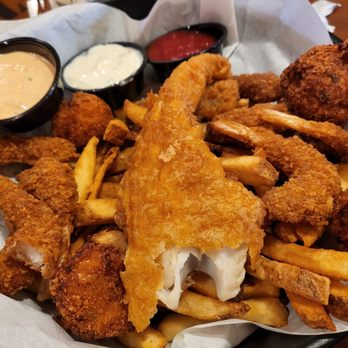 Bubba Gump Shrimp - More fried goodness - Seafood Near Me - Long Beach, California Bubba Gump Shrimp - More fried goodness - Seafood Near Me - Long Beach, California