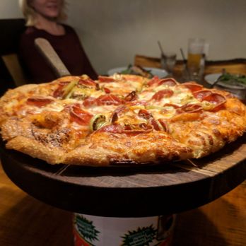 Abo's Grill - Pizza - Italian Near Me - Lyndhurst, Ohio