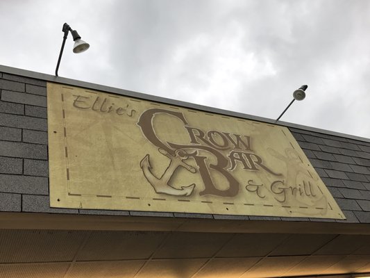 Ellie's Crow Bar Lounge by null
