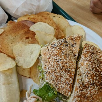 Bagels Etc. - Turkey avocado sandwich on sesame bagel. Damn this was a solid 5. I could eat this everyday! - Bagels Near Me - Washington, DC, District of Columbia