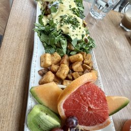Ginkgo Vege (vegetarian eggs Benedict)