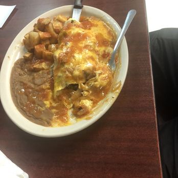 Monterrey Cafe - Bacon omelet with beans and potatoes - Mexican Near Me - New Braunfels, Texas
