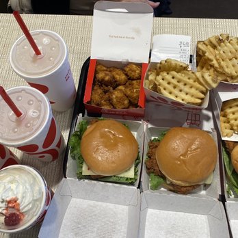 Chick-fil-A - Fast Food Near Me - Milpitas, California
