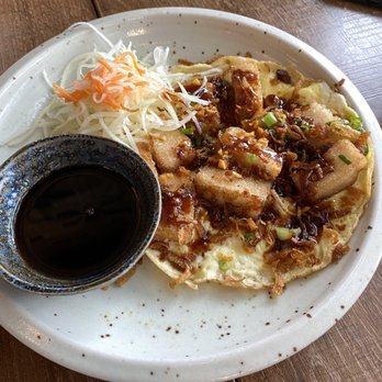 Do Chay - Daikon cakes not really worth $11 - Vietnamese Near Me - Vancouver, British Columbia