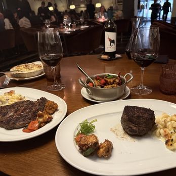 CUT by Wolfgang Puck - Australian Wagyu Ribeye, American Wagyu Filet, kung pao cauliflower, Mac n cheese - Steakhouses Near Me - Las Vegas, Nevada CUT by Wolfgang Puck - Australian Wagyu Ribeye, American Wagyu Filet, kung pao cauliflower, Mac n cheese - Steakhouses Near Me - Las Vegas, Nevada