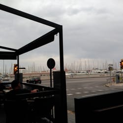 Hogan's - Vistas al puerto de Palma