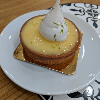 Maison Alyzee - Lemon tart - Bakeries Near Me - Mountain View, California Maison Alyzee - Lemon tart - Bakeries Near Me - Mountain View, California