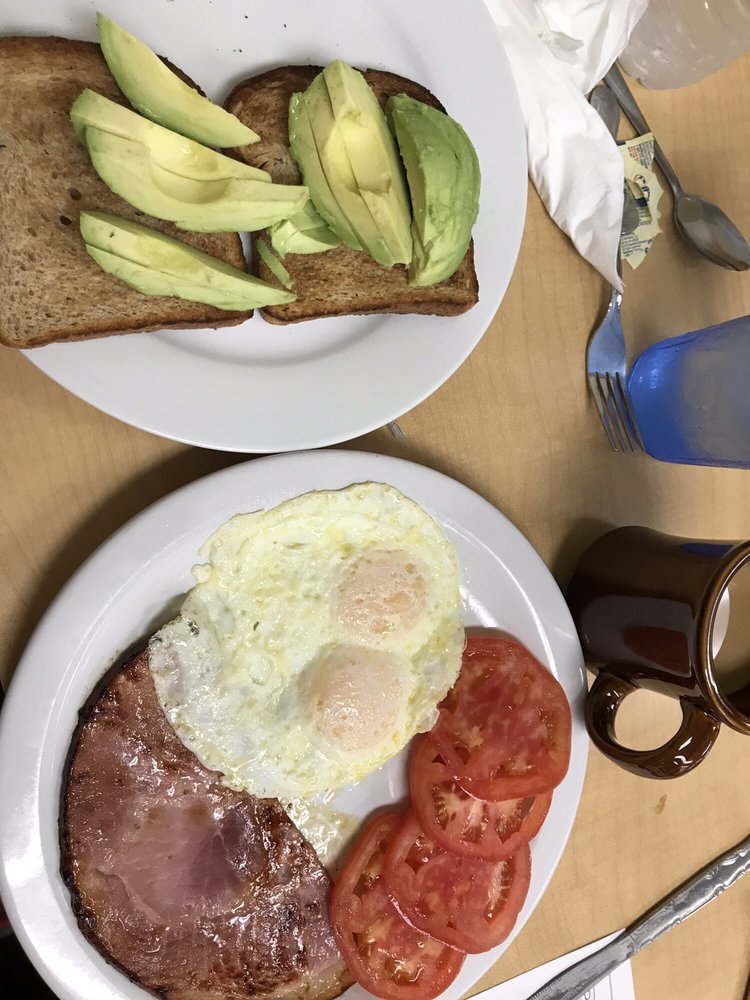 RODIE’S RESTAURANT & PANCAKE HOUSE 86 Photos & 103 Reviews 2475 N