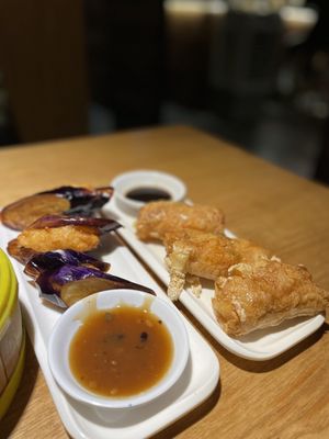 Hong Kong Bistro by null