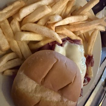 Ole Wolfhound Pub - Corned beef with fries - Irish Pub Near Me - Hannibal, Missouri Ole Wolfhound Pub - Corned beef with fries - Irish Pub Near Me - Hannibal, Missouri