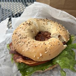 BLT