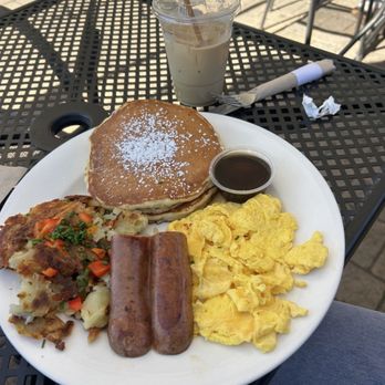 Tickle Tree Cafe - Jim's Breakfast (sub bacon for chicken sausage) - Cafes Near Me - La Crescenta, California