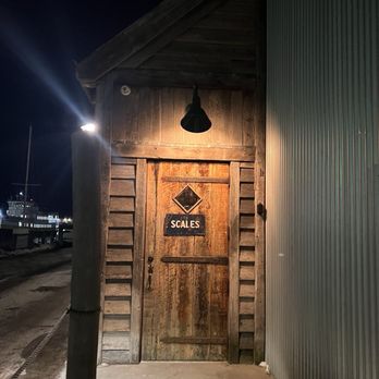 Scales - Front door - Seafood Near Me - Portland, Maine Scales - Front door - Seafood Near Me - Portland, Maine