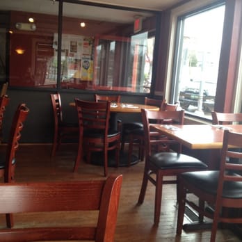 Tiny Thai Restaurant - Dining room - Thai Near Me - Winooski, Vermont Tiny Thai Restaurant - Dining room - Thai Near Me - Winooski, Vermont