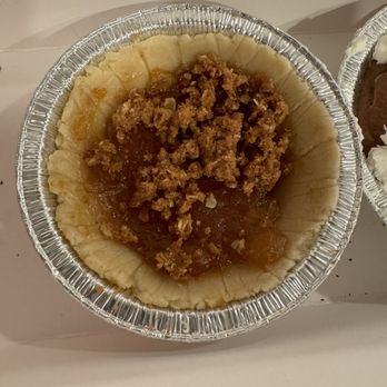 Crumbl - San Ramon - Apple "pie" - Bakeries Near Me - San Ramon, California