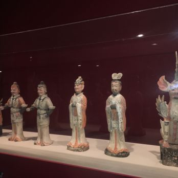 Phoenix Art Museum - Chinese tang Dynasty six 18-907 painted earthenware - Art Museums Near Me - Phoenix, Arizona Phoenix Art Museum - Chinese tang Dynasty six 18-907 painted earthenware - Art Museums Near Me - Phoenix, Arizona