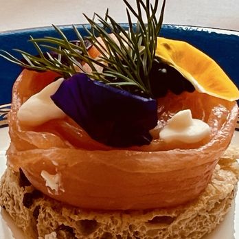 Wellington Lounge - Hotels Near Me - London, XGL