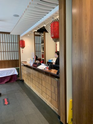 QJD Peking Duck （Markham）Restaurant by null