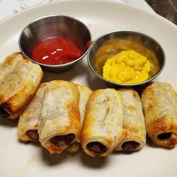 Howells - Saturday, June 17th, 2023 - Pigs in a Blanket