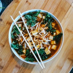 Chicken Tortilla Chipotle Broth Bowl