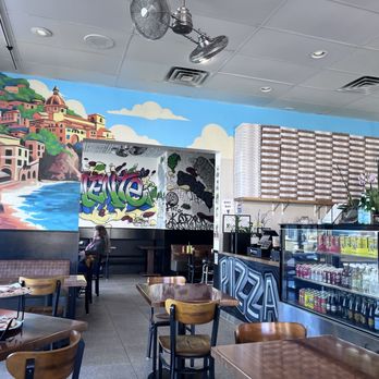 Solamente Pizza - Pizza Near Me - Las Vegas, Nevada