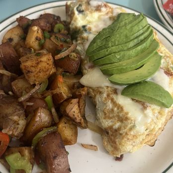 Broiler Express - Veggie Omelette with country potatoes - American Near Me - San Carlos, California