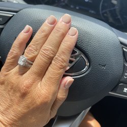 Kelly Nails - I like short and Natural