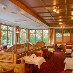 Dehner BlumenHotel - Hotelrestaurant Rosenstube