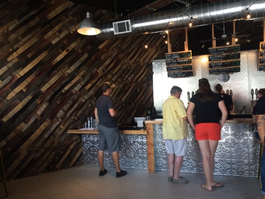 Calicraft Brewing Company by null